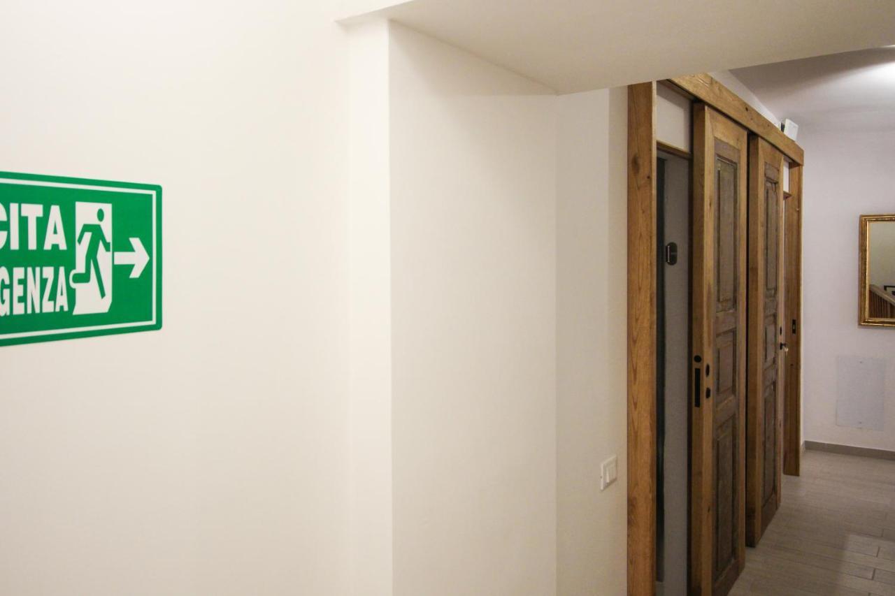 Casa Alta Hotel L'Aquila Ngoại thất bức ảnh